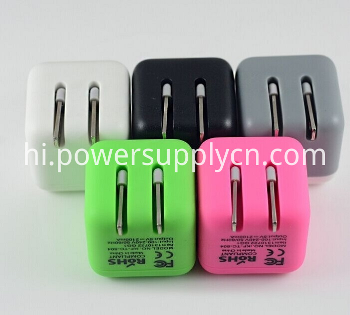 फोल्डेबल डुअल यूएसबी ट्रैवल चार्जर Foldable Dual USB Travel Charger